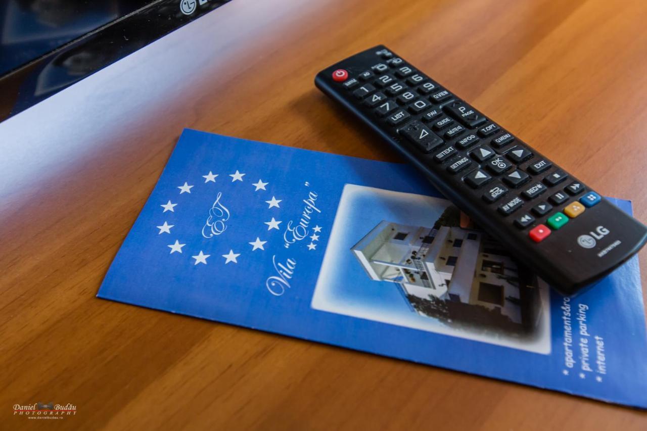 דבה Pensiunea Vila Europa מראה חיצוני תמונה
